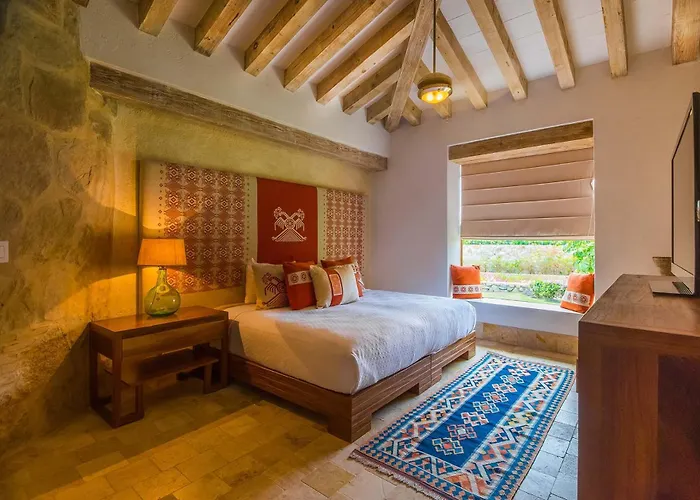 Casa Piedra Blanca Villa